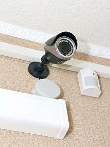 Installation de système d'alarme pour commerce
